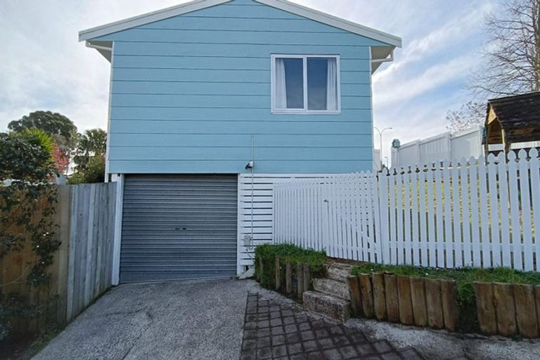 Photo of property in 30a Langstone Street, Welcome Bay, Tauranga, 3112