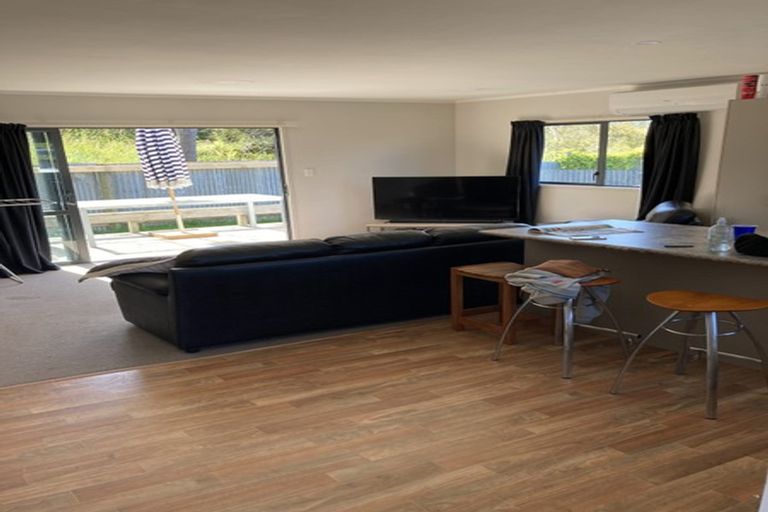 Photo of property in 94a Clarence Cox Crescent, Pirimai, Napier, 4112