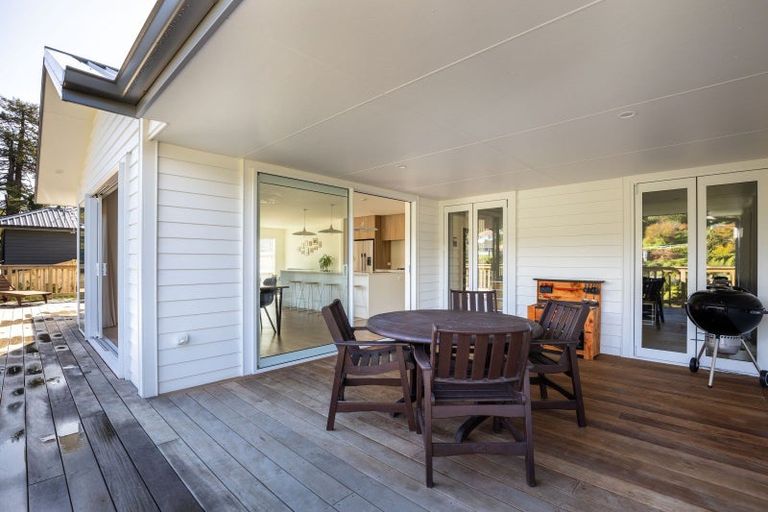 Photo of property in 37 Sycamore Grove, Lower Vogeltown, New Plymouth, 4310