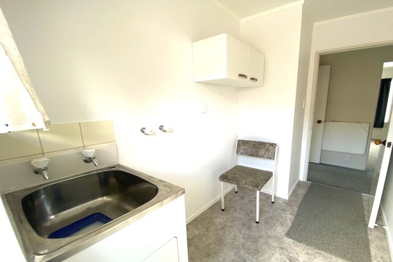 Photo of property in 1/15 Kurnell Drive, Botany Downs, Auckland, 2010