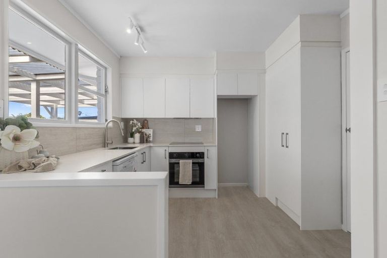 Photo of property in 9a Myres Street, Otumoetai, Tauranga, 3110