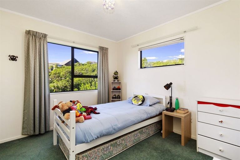 Photo of property in 12 Northwood Close, Woodridge, Wellington, 6037