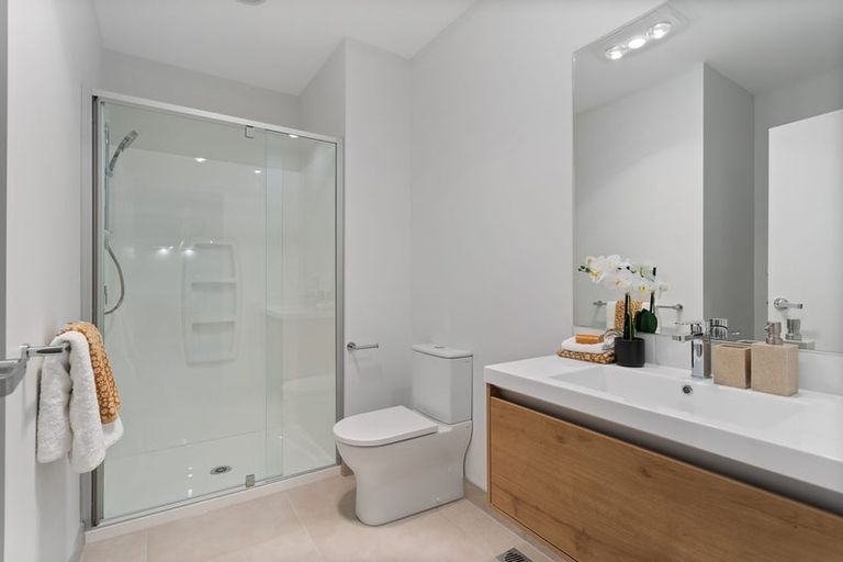 Photo of property in 13/18 Paraone Crescent, Takanini, 2112