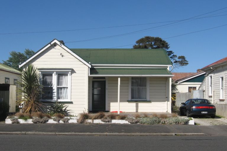 Photo of property in 5 Barrack Street, Whanganui, 4500