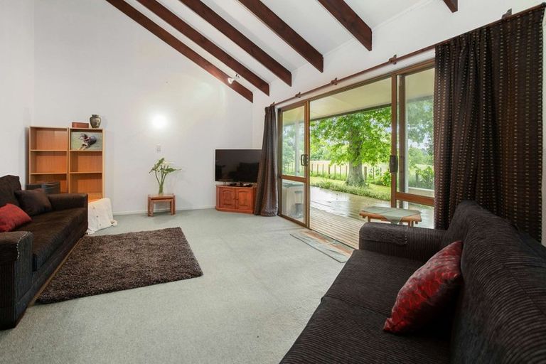 Photo of property in 60 Dale Road, Ramarama, Drury, 2579