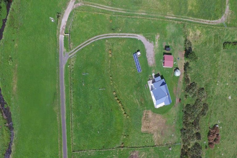 Photo of property in 210 Mirikau Road, Warea, New Plymouth, 4381