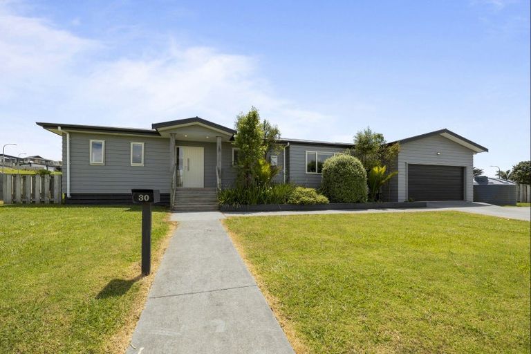 Photo of property in 30 Longview Street, Mangawhai, 0505