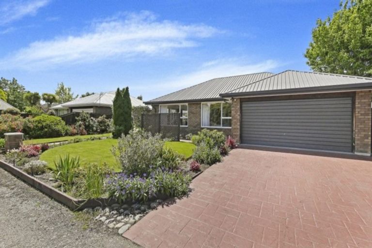 Photo of property in 41b Rickton Place, Rangiora, 7400