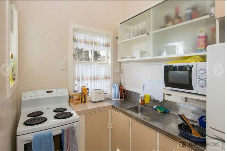 Photo of property in 10 Colville Street, Newtown, Wellington, 6021