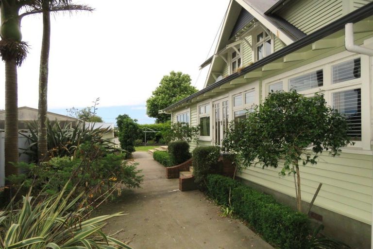 Photo of property in 65 Russell Street, Westport, 7825