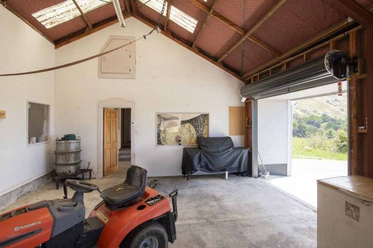 Photo of property in 55 Harrington Road, Muriwai, Gisborne, 4072