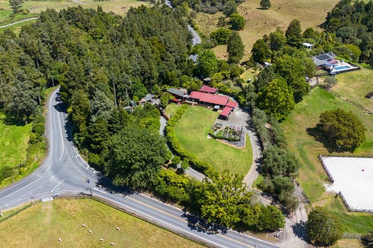 Photo of property in 408 Twilight Road, Brookby, Auckland, 2576