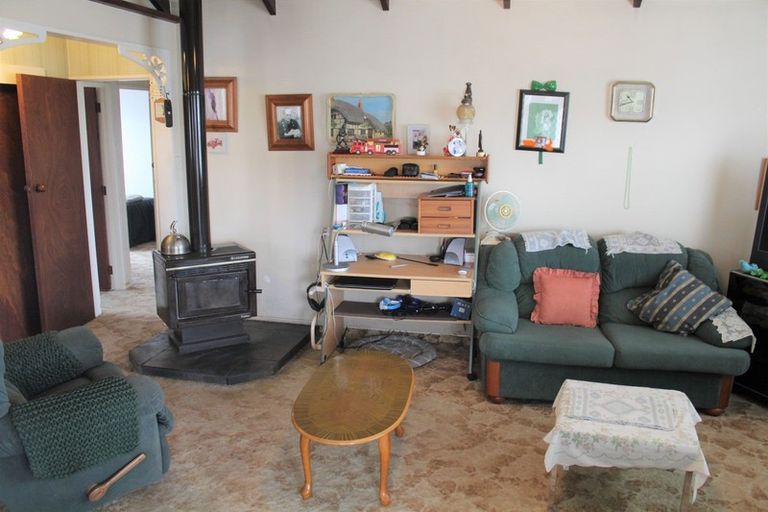 Photo of property in 7 Mccallum Street, Dannevirke, 4930