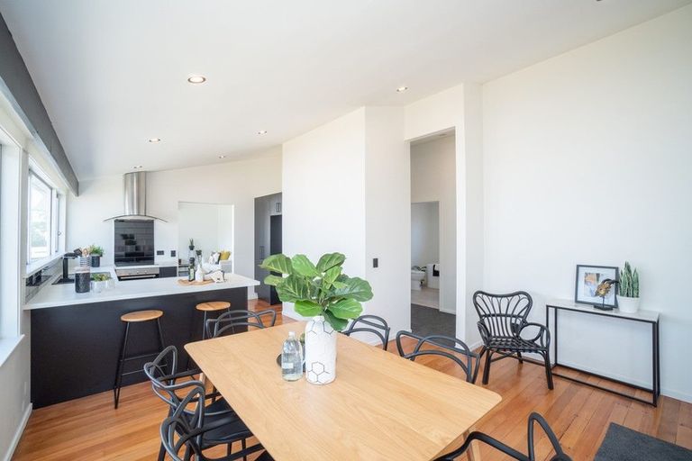 Photo of property in 56 Matipo Street, Takaro, Palmerston North, 4410