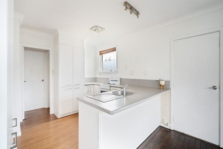 Photo of property in 3 Checketts Avenue, Halswell, Christchurch, 8025