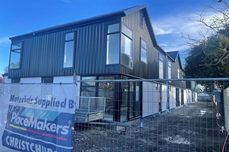 Photo of property in 2/75 Strickland Street, Sydenham, Christchurch, 8023