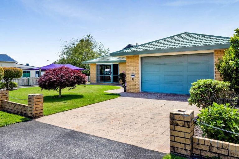 Photo of property in 23 Brown Street, Inglewood, 4330