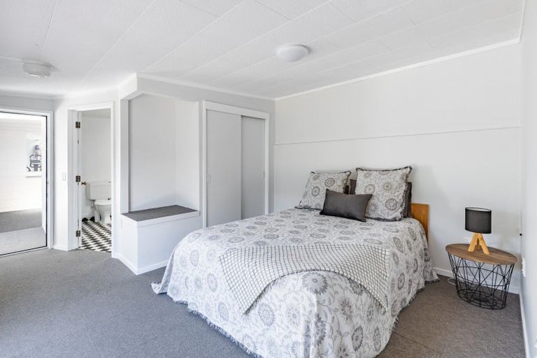 Photo of property in 84 Whiteley Street, Moturoa, New Plymouth, 4310