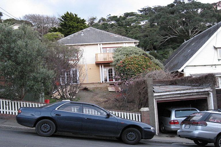 Photo of property in 38 Rodrigo Road, Kilbirnie, Wellington, 6022