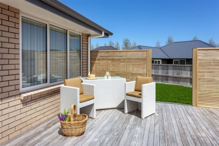 Photo of property in 80 Golden Shore Place, Coromandel, 3506