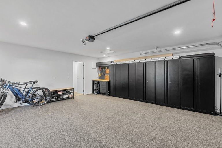 Photo of property in 97 Puhirake Crescent, Pyes Pa, Tauranga, 3112