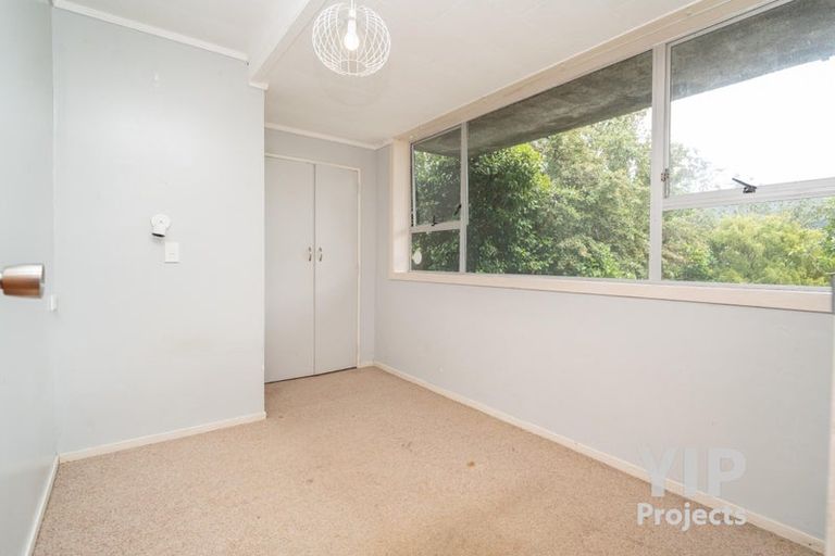 Photo of property in 22 Tremewan Street, Tawa, Wellington, 5028