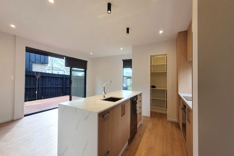 Photo of property in 1/45 Bishop Street, St Albans, Christchurch, 8014