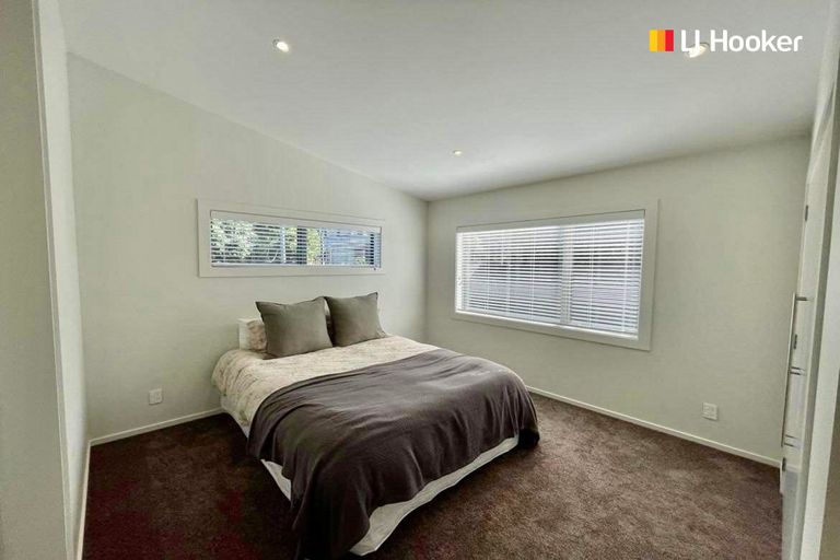 Photo of property in 42a Beach Street, Saint Clair, Dunedin, 9012