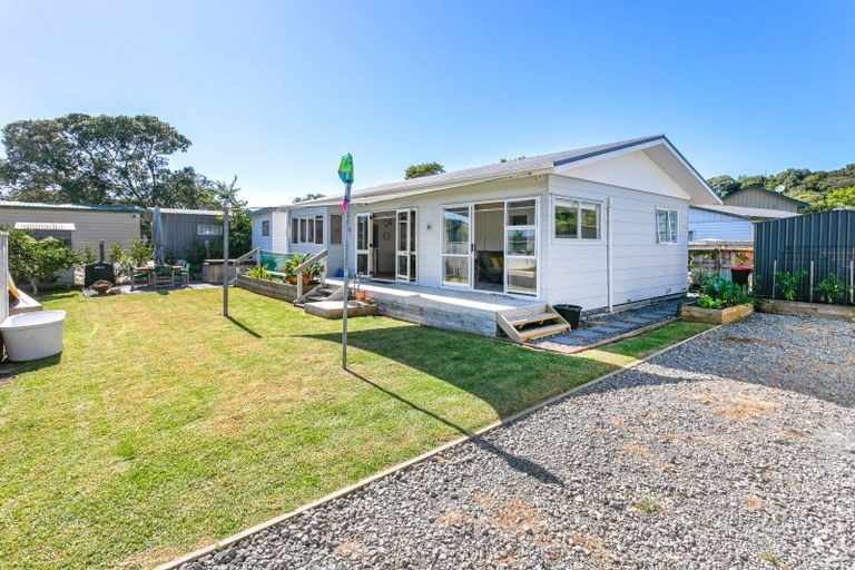 Photo of property in 39b Marlin Place, Whiritoa, Whangamata, 3691