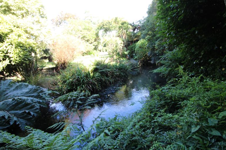 Photo of property in 7 Darroch Street, Fairy Springs, Rotorua, 3015