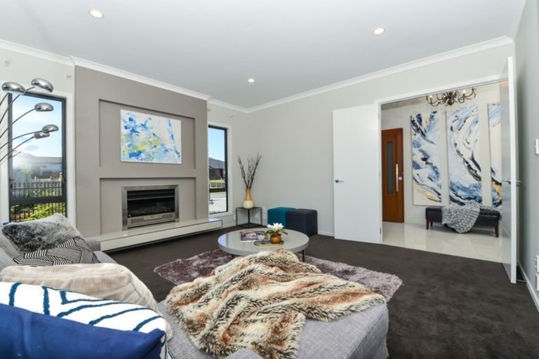 Photo of property in 8 Platina Place, Flagstaff, Hamilton, 3210