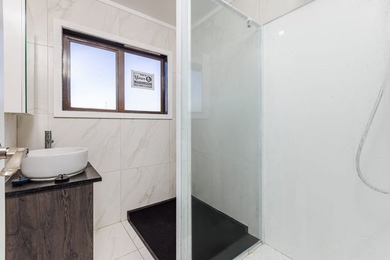 Photo of property in 39a Park Avenue, Papatoetoe, Auckland, 2025