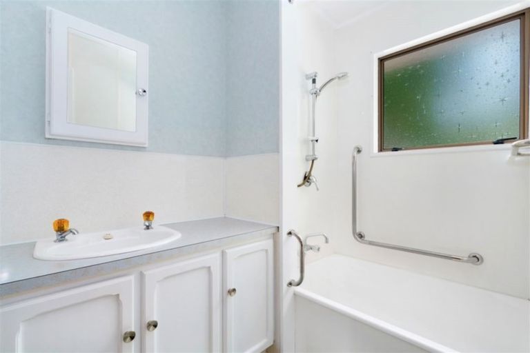 Photo of property in 5d Princes Street, Kensington, Whangarei, 0112