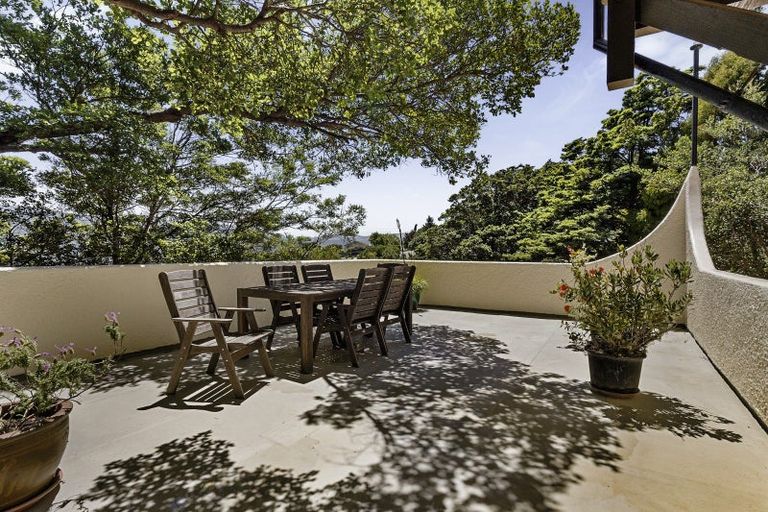 Photo of property in 74 Chatsworth Road, Silverstream, Upper Hutt, 5019