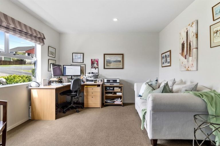 Photo of property in 48 Smiths Road, Matua, Tauranga, 3110