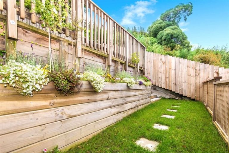 Photo of property in 27 Princess Terrace, Newtown, Wellington, 6021