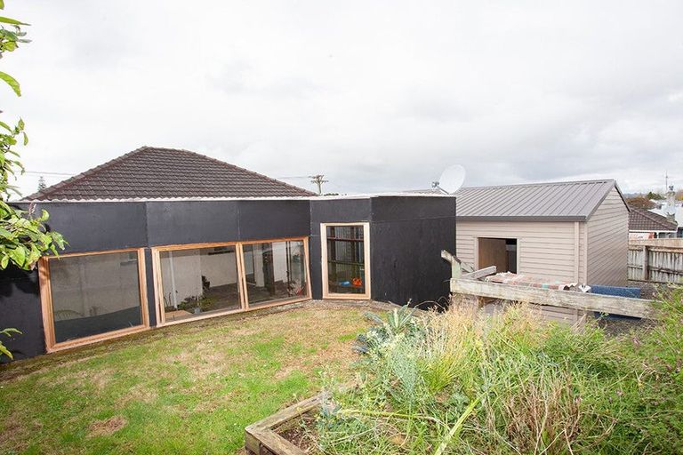 Photo of property in 65 Strange Street, Waitara, 4320