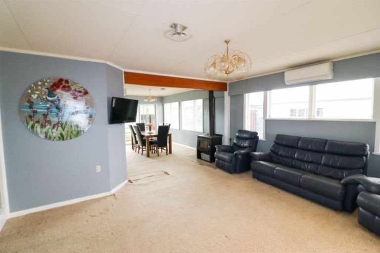 Photo of property in 23 Waterloo Street, Dannevirke, 4930