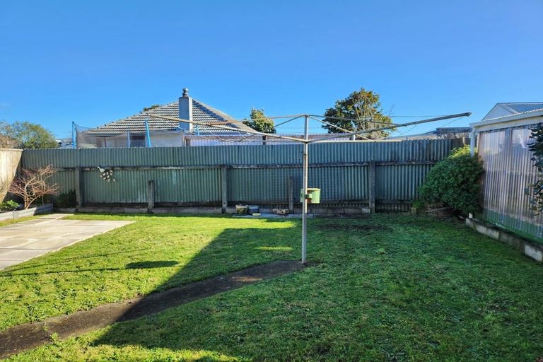 Photo of property in 51 Totara Park Road, Clouston Park, Upper Hutt, 5018