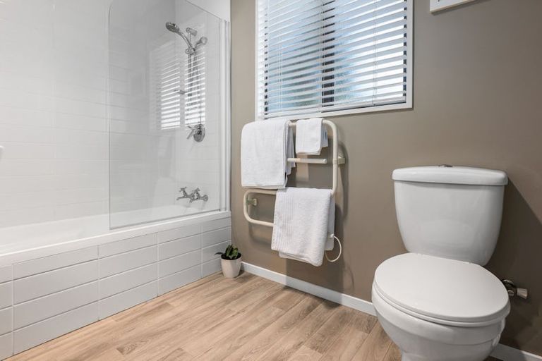 Photo of property in 1/42 Champion Street, Edgeware, Christchurch, 8013