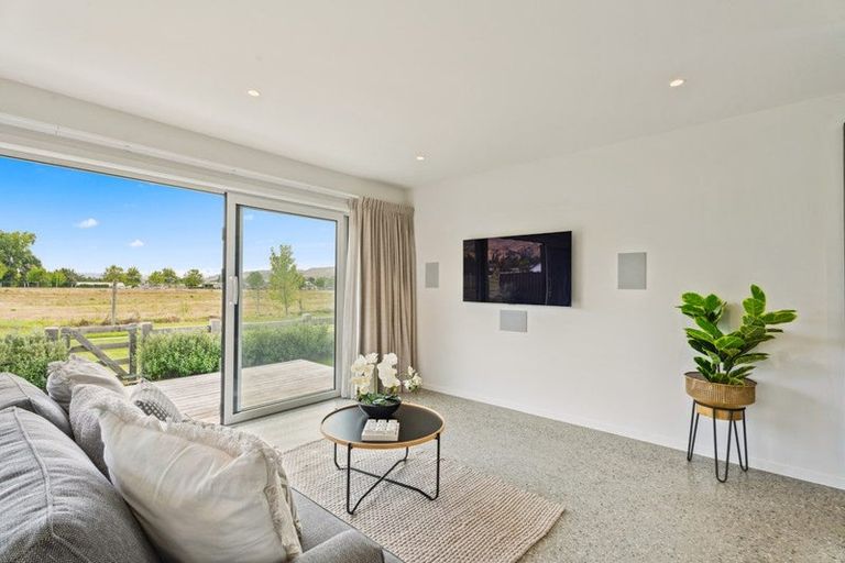 Photo of property in 13 Quigley Crescent, Cromwell, 9310