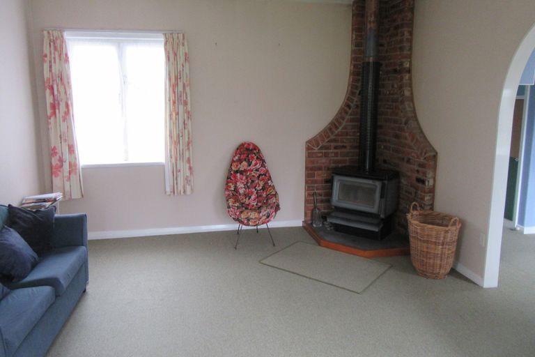 Photo of property in 2 Belt Street, Waimate, 7924