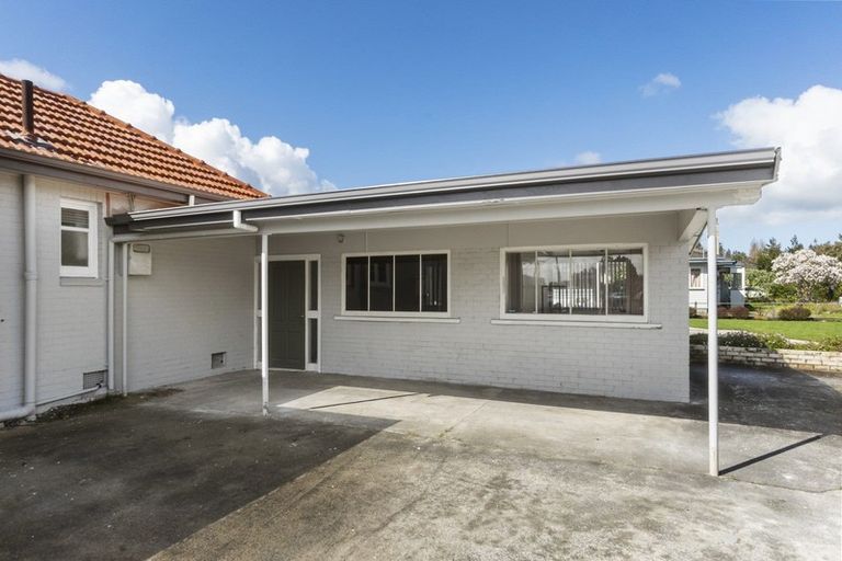 Photo of property in 37 Maeroa Road, Beerescourt, Hamilton, 3200