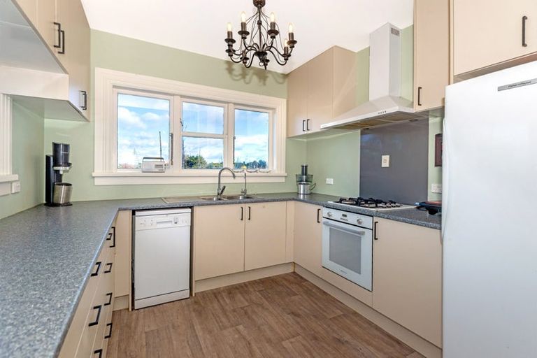 Photo of property in 166 Stout Street, Mangapapa, Gisborne, 4010