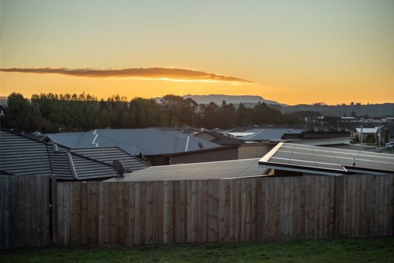 Photo of property in 5 Okataina Street, Pyes Pa, Tauranga, 3112