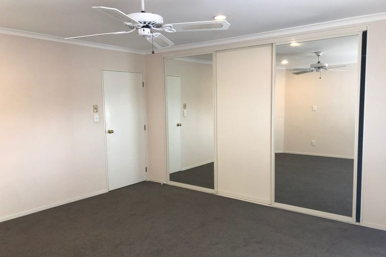Photo of property in 1/58 Rodney Street, Howick, Auckland, 2014