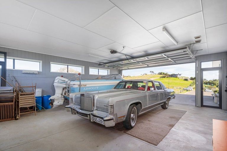 Photo of property in 212 Black Jack Road, Kuaotunu, Whitianga, 3592