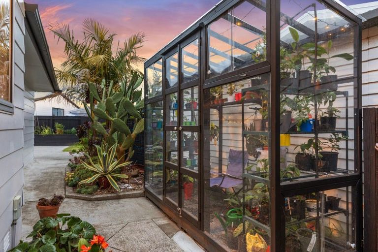 Photo of property in 21a Doncaster Drive, Papamoa Beach, Papamoa, 3118