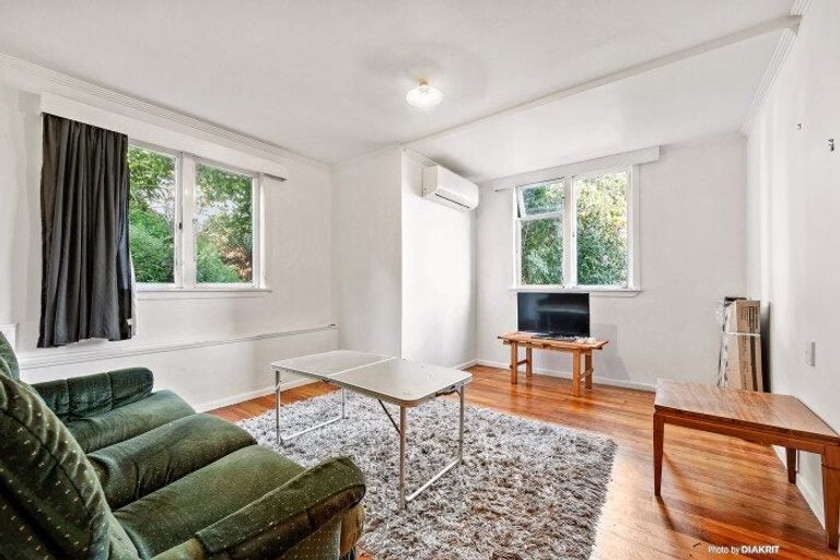 Photo of property in 36 Volga Street, Island Bay, Wellington, 6023