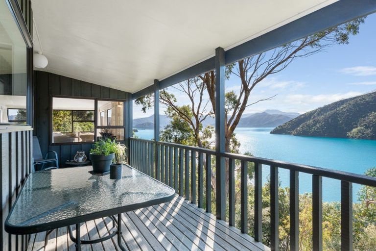 Photo of property in 438 Port Underwood Road, Whatamango Bay, Picton, 7281